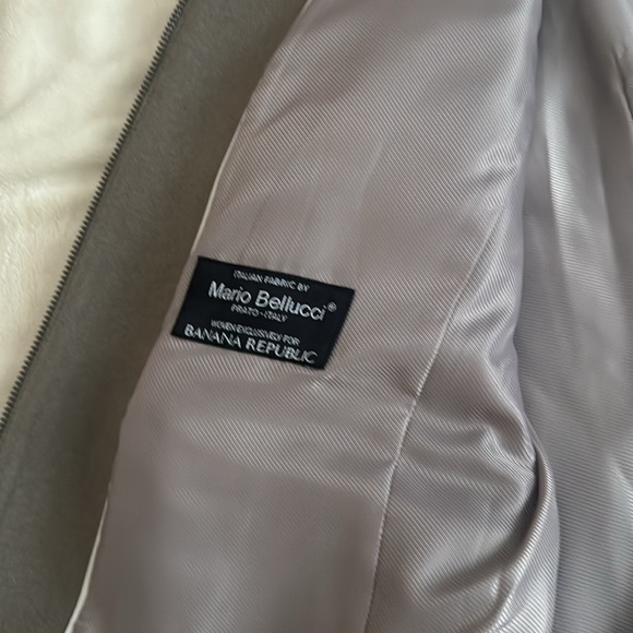 Short Jacket. 79% wool - Picture 6 of 8